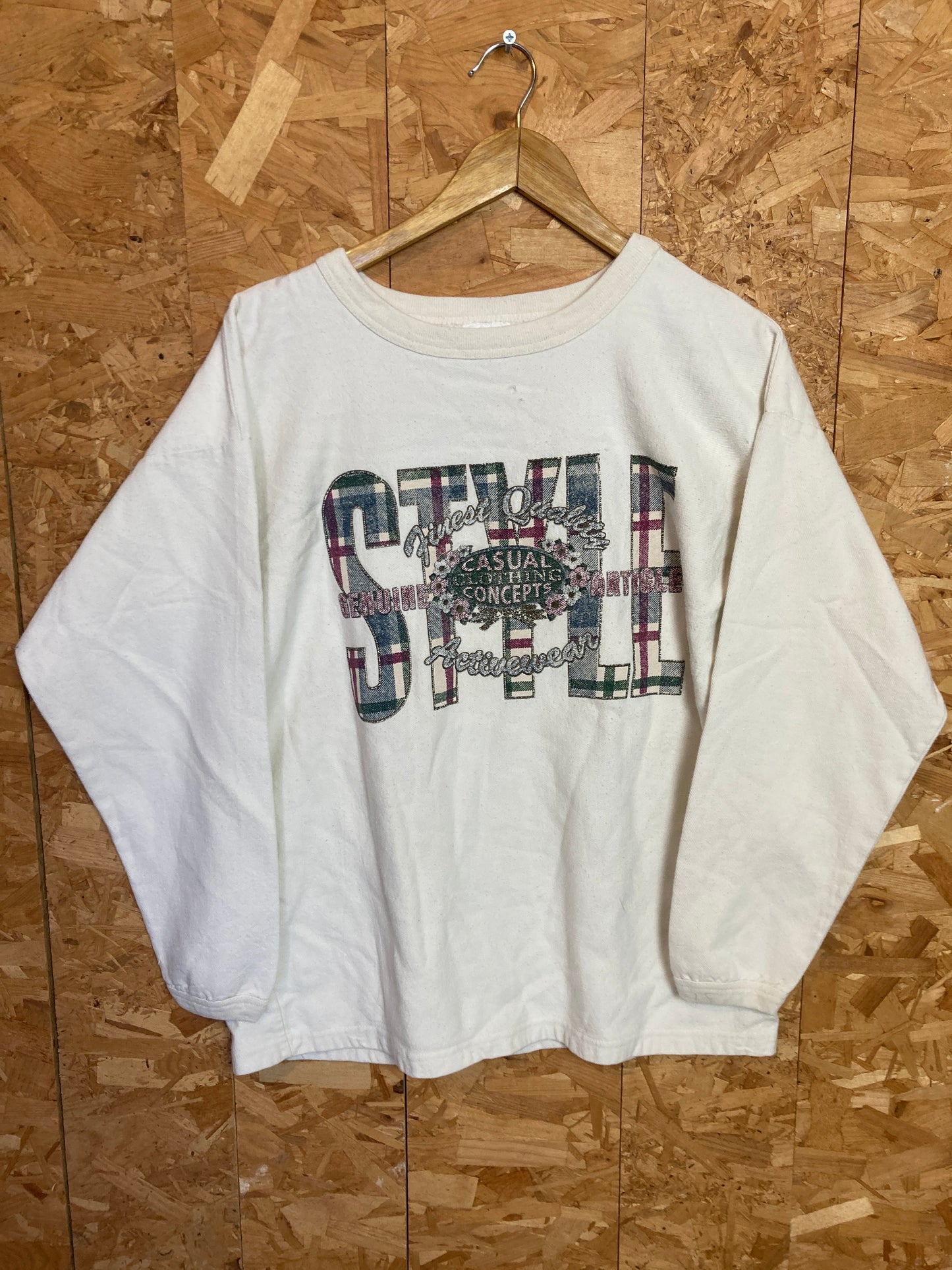 Vintage 90s white heavy cotton Style spell out crew neck sweater size large