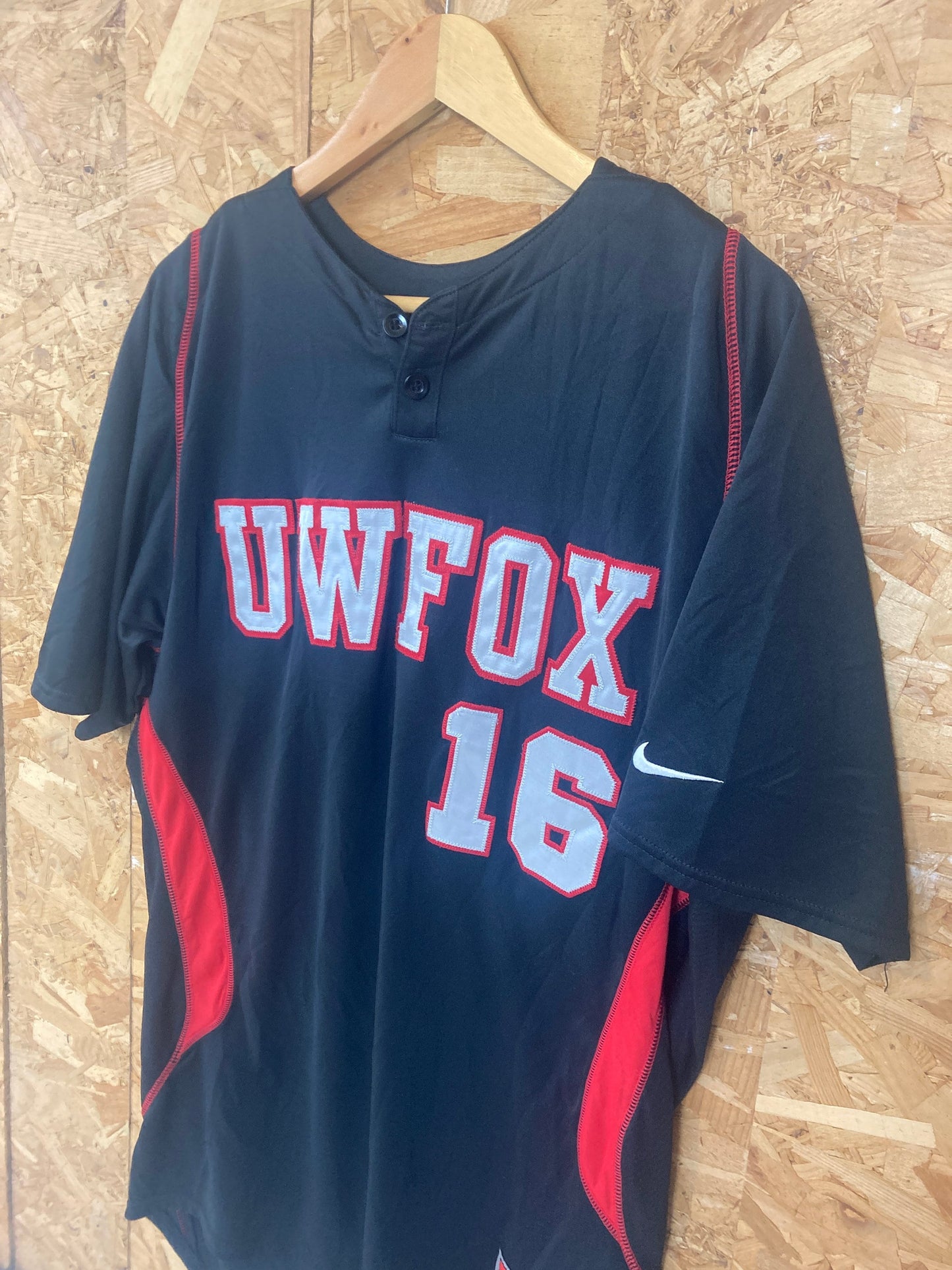 Vintage USA NFL college UWFOX football  jersey black red white size large by Nike