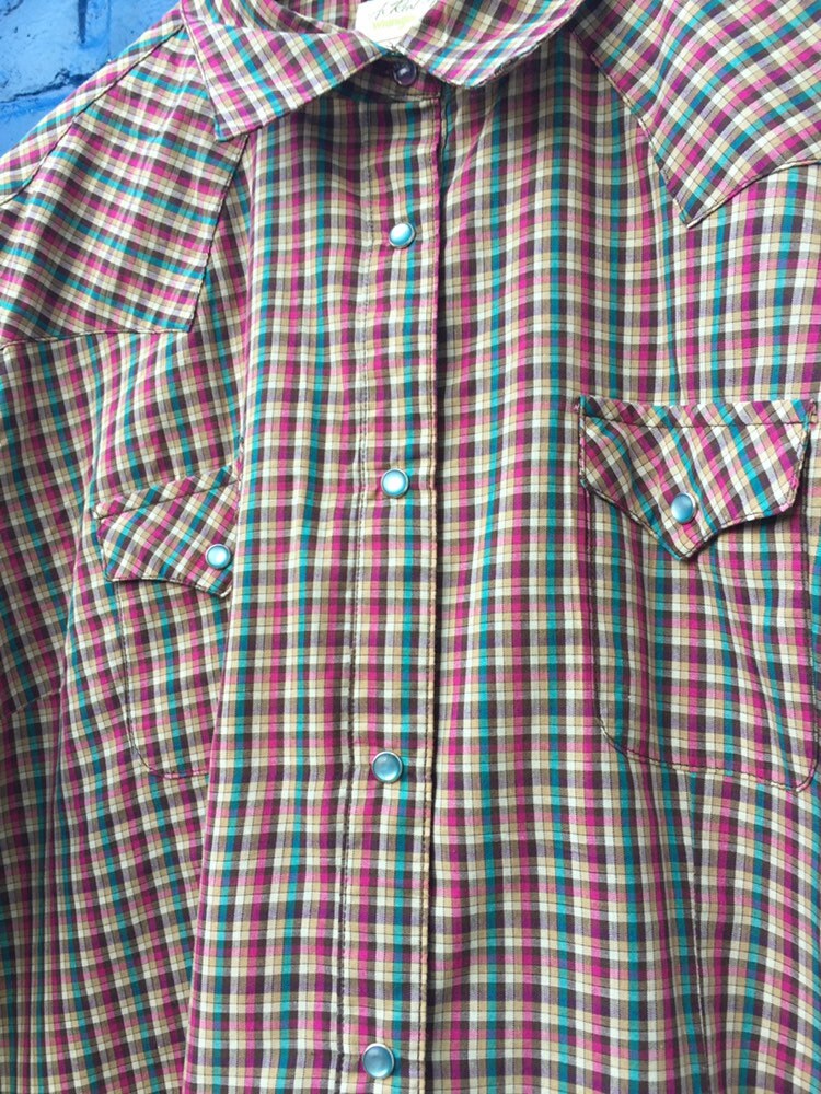 Vintage Wrangler fine check western cowboy shirt with blue pearl snap buttons XXL