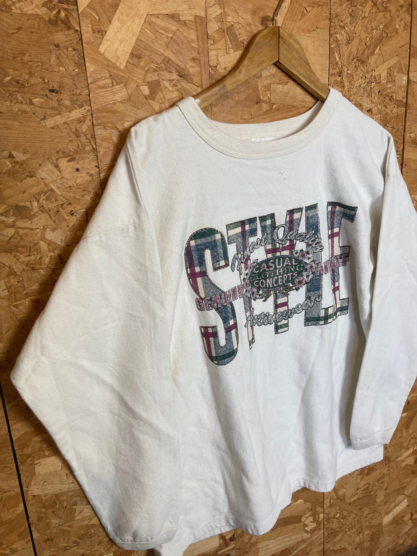 Vintage 90s white heavy cotton Style spell out crew neck sweater size large