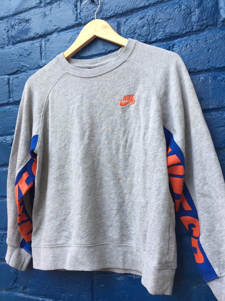 Vintage Nike SB grey blue cropped slouchy spell out sleeve sweater size small