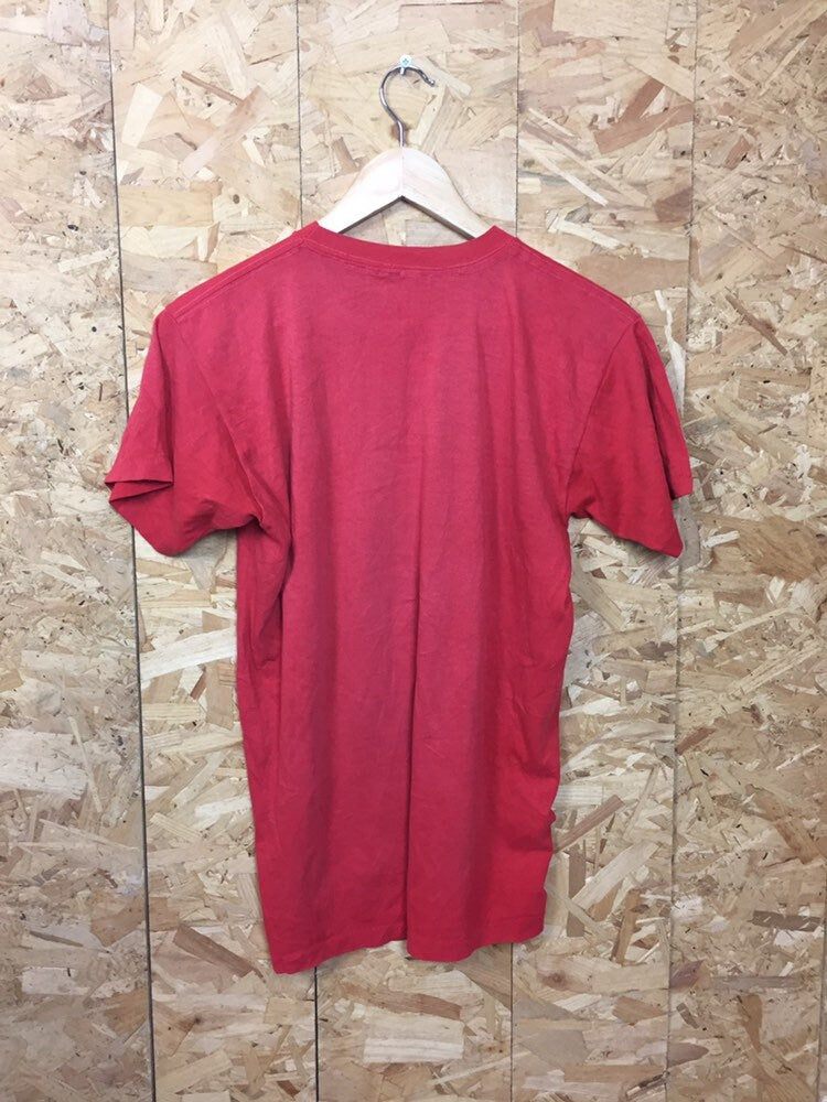 Vintage 90s Distressed Ohio State University USA red t-shirt size large