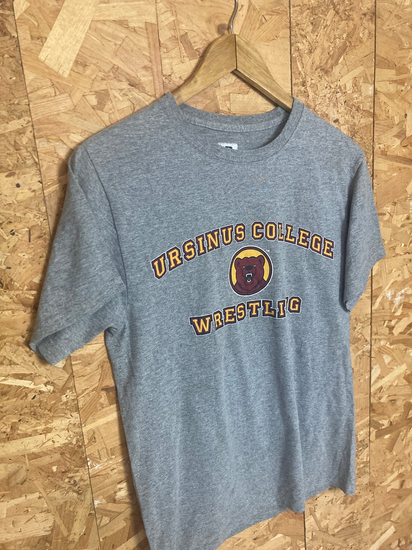 Vintage Y2K Ursinus College Wrestling USA high school quirky souvenir grey marl t-shirt size small