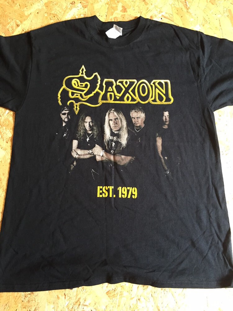 Saxon heavy metal band European tour 2016 t-shirt size large