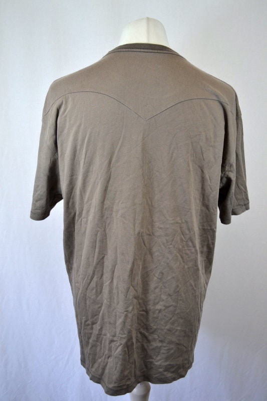 Vintage Y2K Levis drab grey olive muted green plain t-shirt size XL