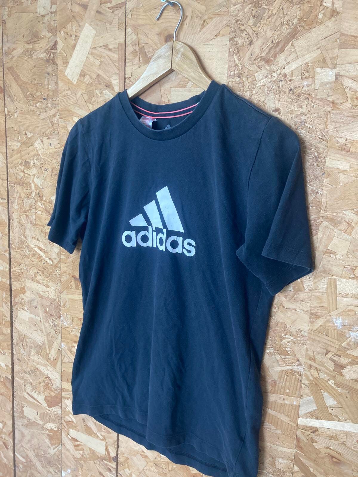 vintage Y2K black faded adidas Tshirt size small