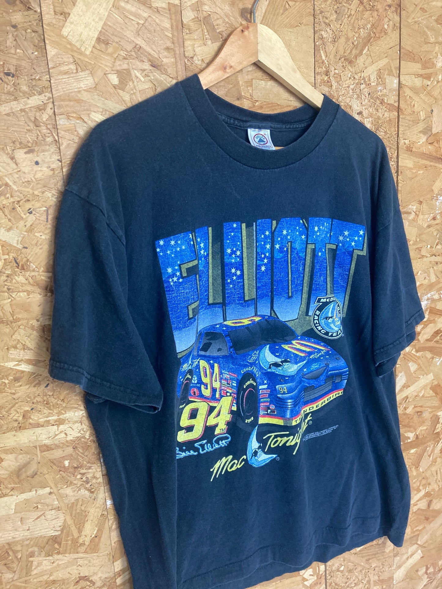 Vintage 90s NASCAR Bill Elliot McDonald’s black faded souvenir t-shirt size XL