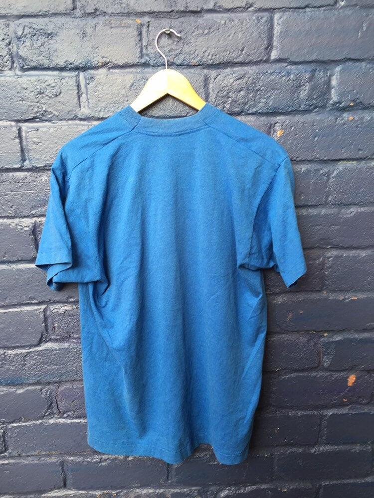 Vintage 90s My son is in the Air Force USA patriot souvenir mid blue t shirt size XL