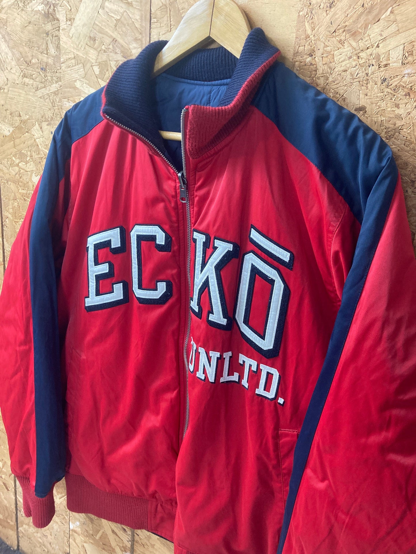 Vintage Ecko Unltd red black spell out heavy duty bomber style zip jacket size XL