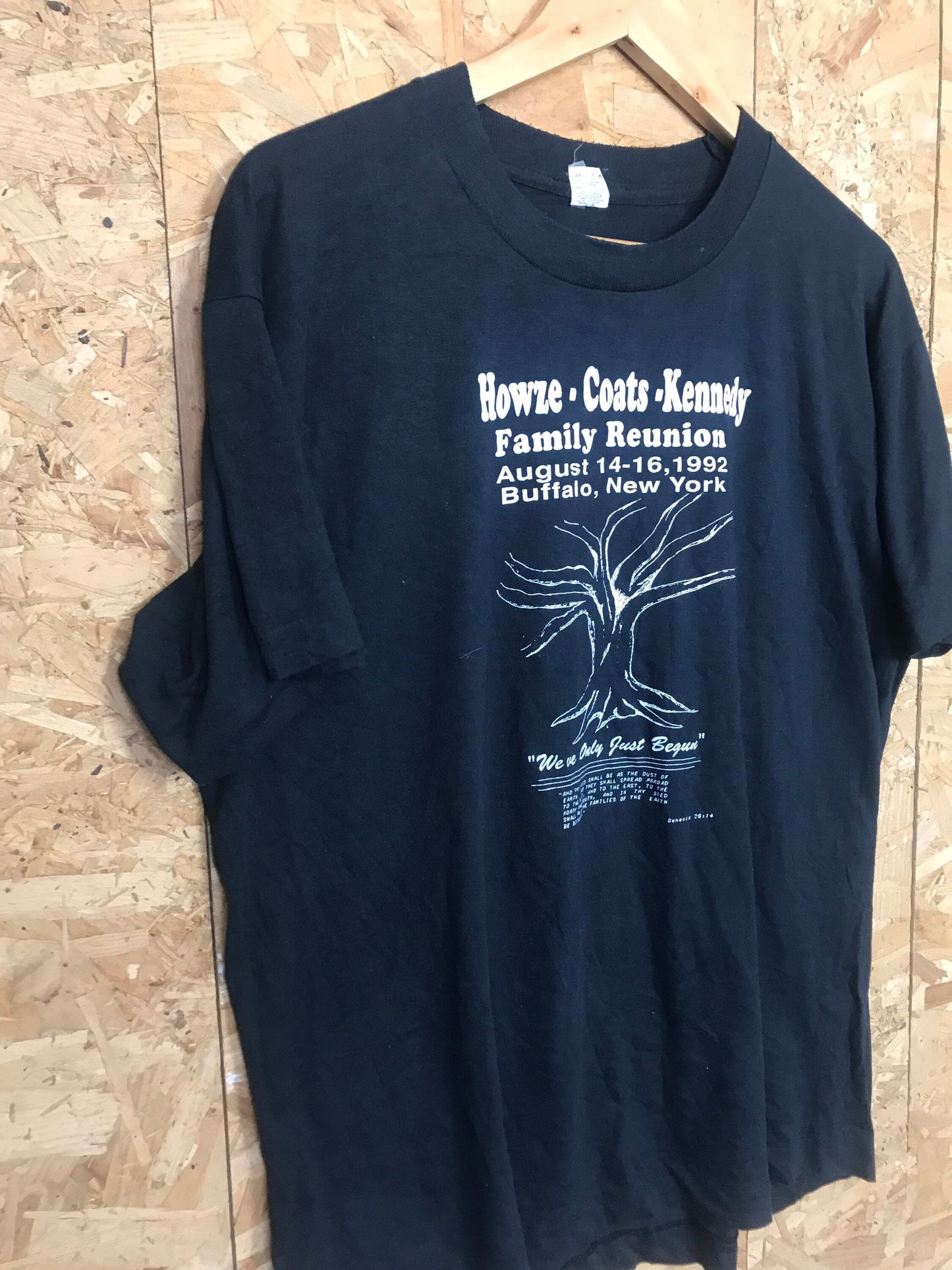 Vintage 90s Quirky Howze Coats Kennedy Family reunion tree black buffalo New York USA souvenir t-shirt size XL