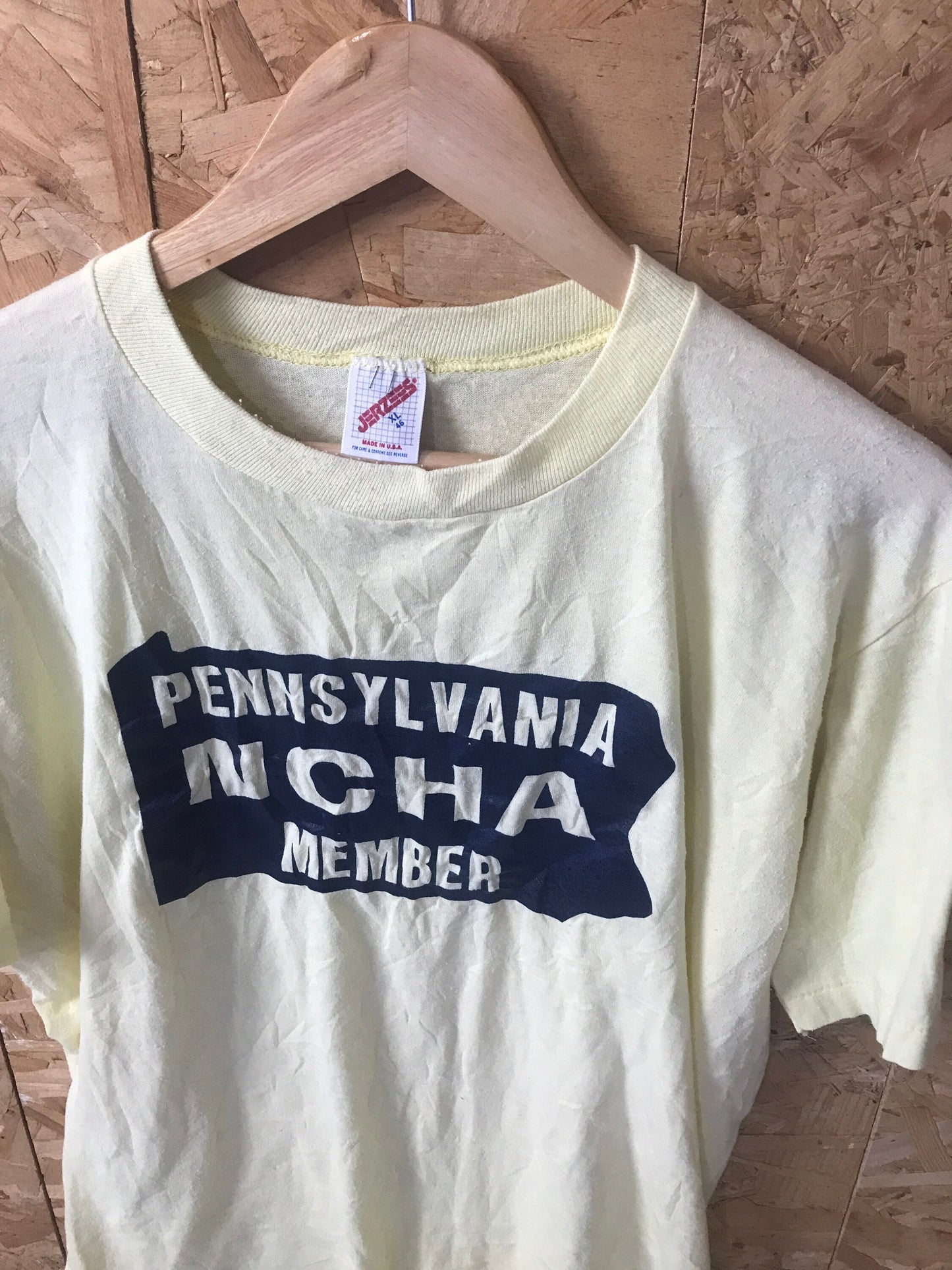 Vintage 80s USA Pennsylvania NCHA member quirky light yellow t-shirt size XL