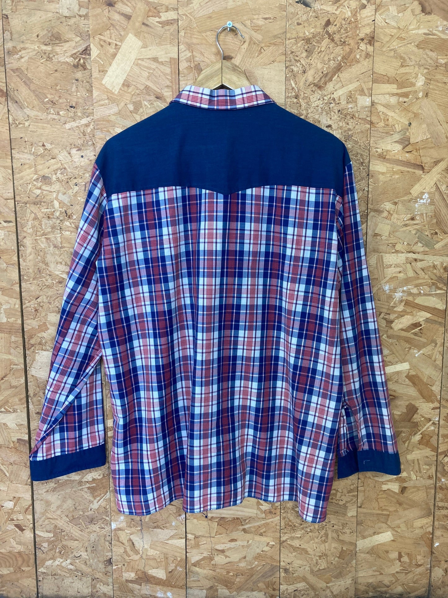 Vintage 80s red blue check pattern & navy yoke western county cowboy shirt size medium/large