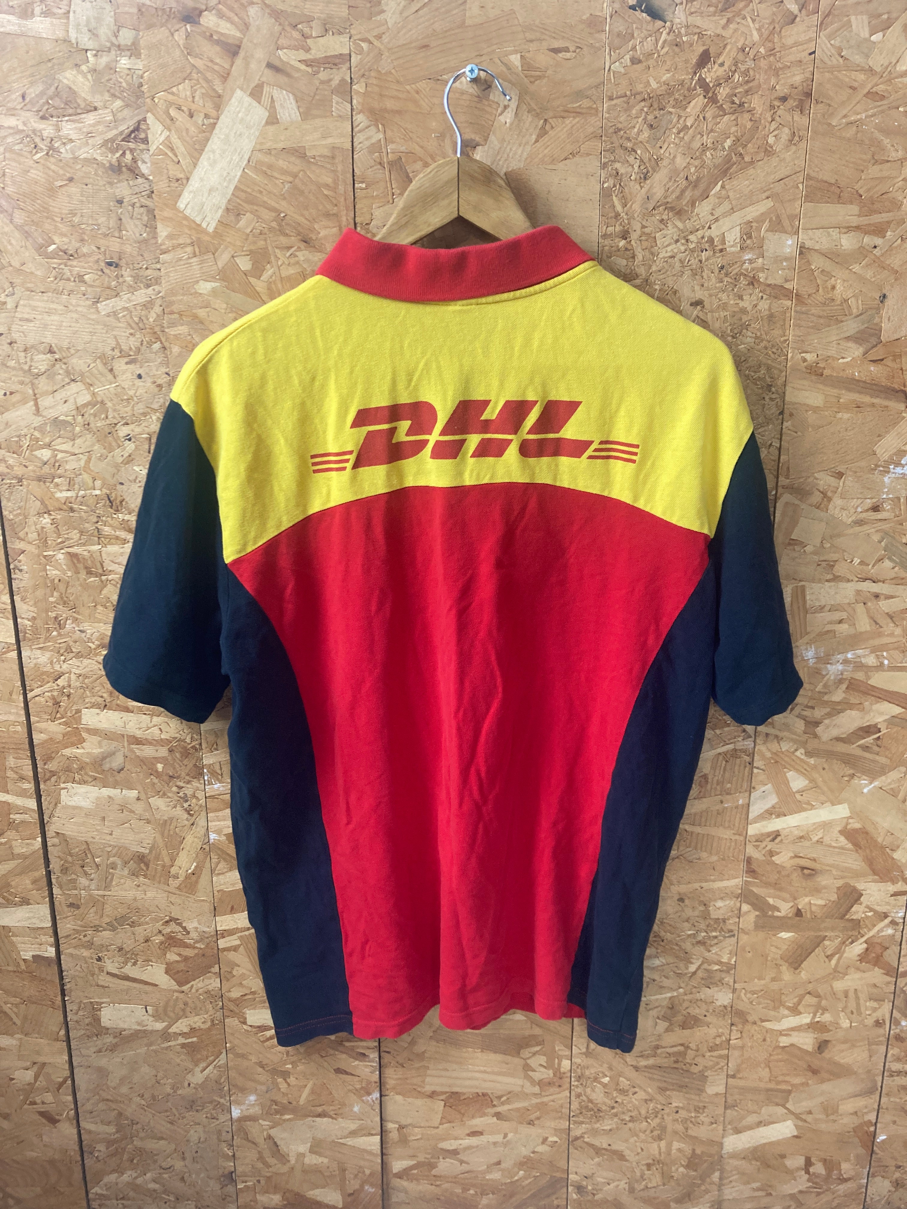 Vintage quirky red yellow postal workers souvenir polo t-shirt  size large