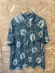 Vintage 90s olive green beige hibiscus floral Hawaiian shirt size XXL oversized