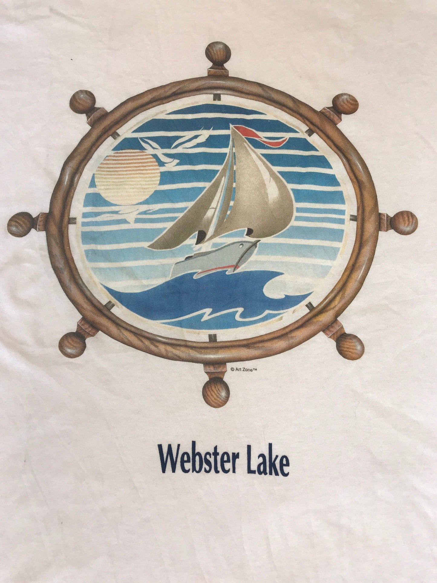 Vintage 90s Webster Lake Massachusetts sailing boat USA souvenir white t-shirt size Large