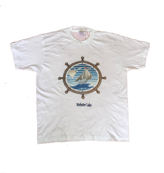 Vintage 90s Webster Lake Massachusetts sailing boat USA souvenir white t-shirt size Large