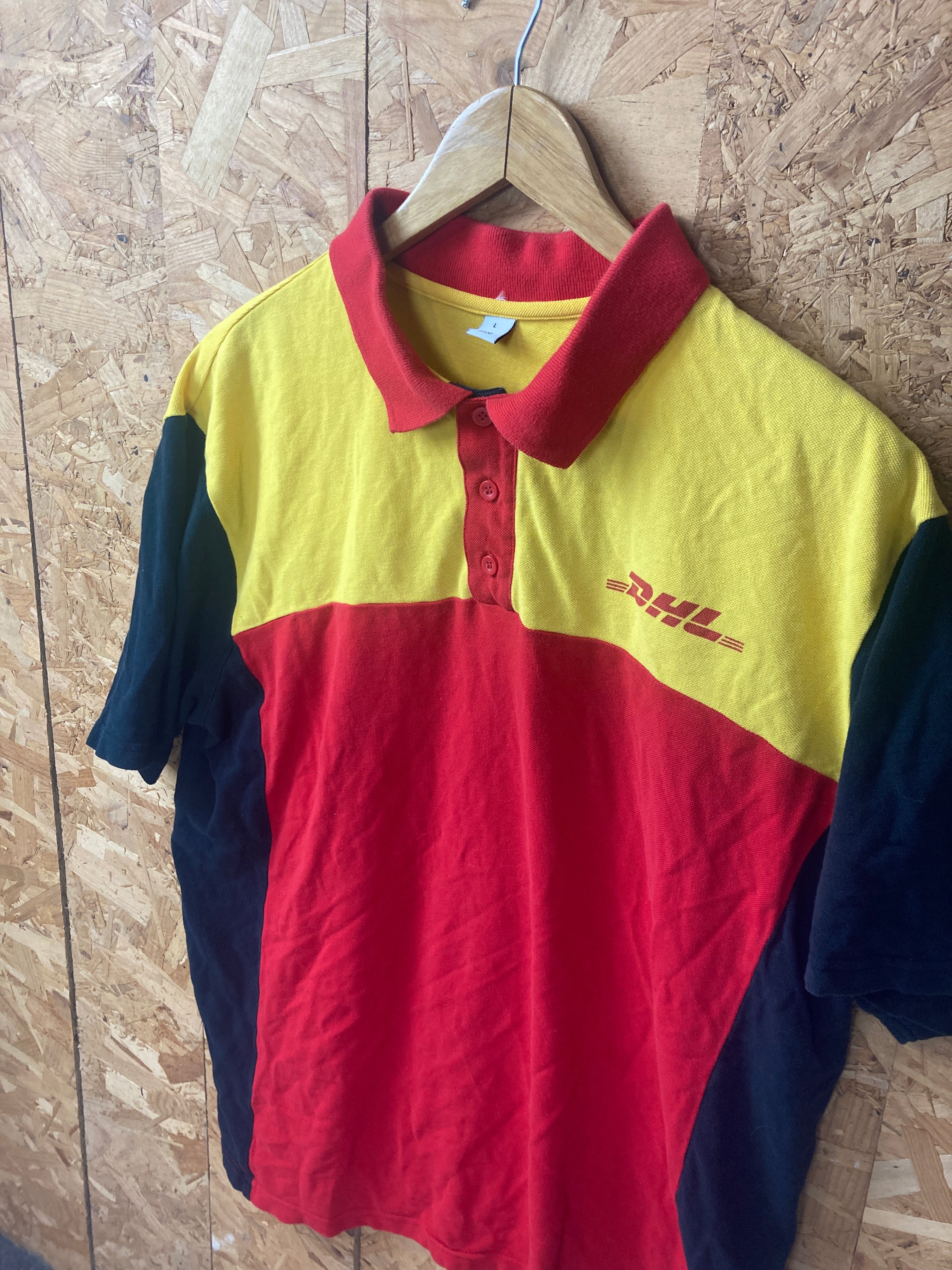 Vintage quirky red yellow postal workers souvenir polo t-shirt  size large