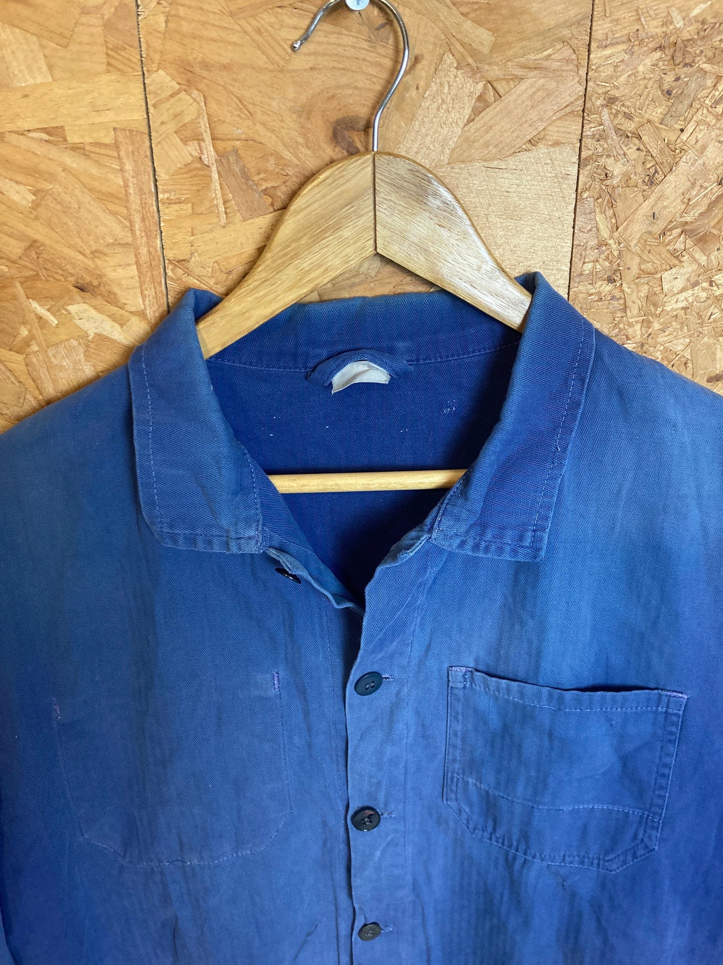 Vintage 70s French blue workers chore distressed herringbone button jacket size large