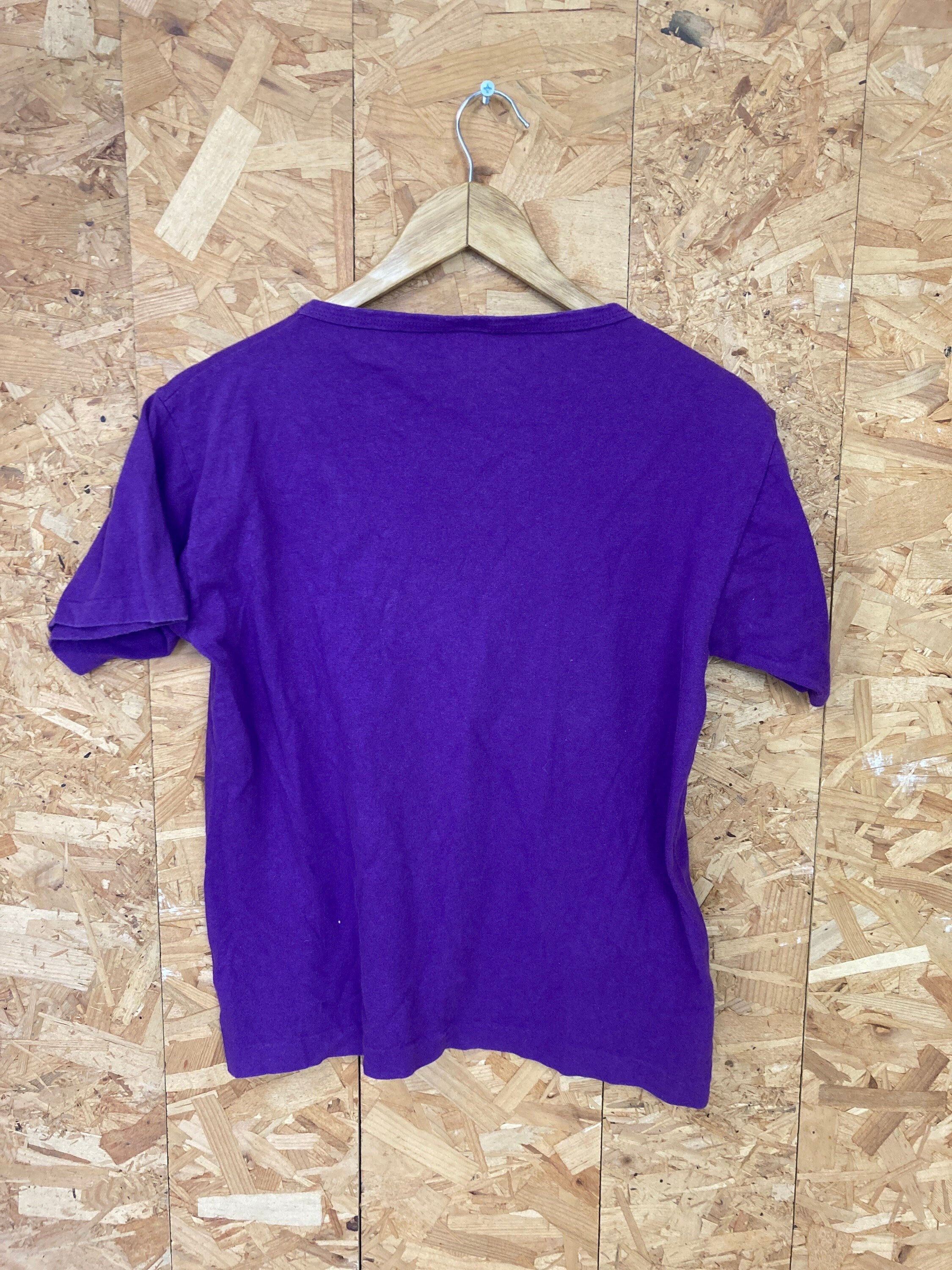 Vintage 90s purple embroidered spell out Hawaii USA souvenir t shirt size small