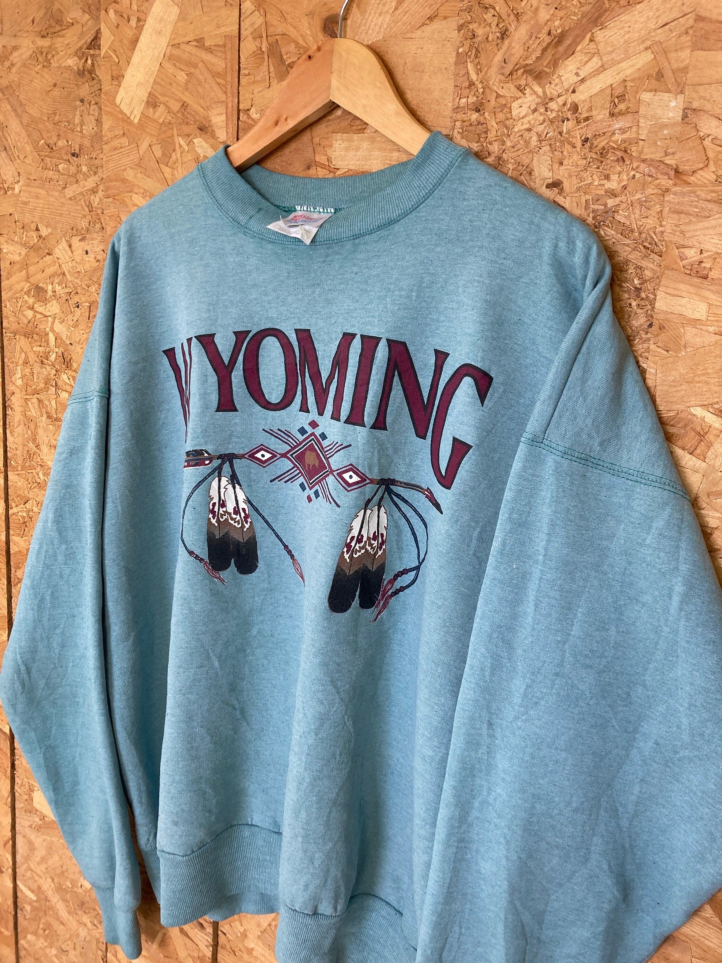 Vintage 90s light turquoise blue Wyoming USA souvenir crew neck sweater size XL