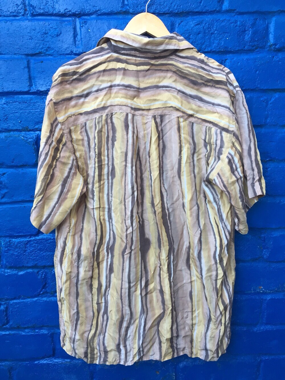 Vintage 90s Silk shirt with Abstract ethnic brown and beige animal stripes size medium oversized