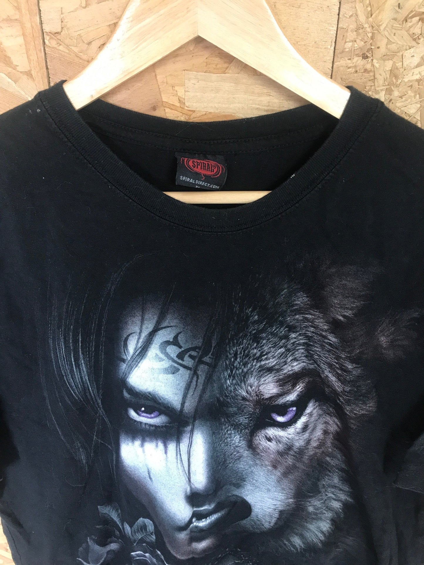 Vintage 00s emo style half wolf half woman black t-shirt size XL