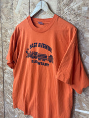 Vintage 90s East Avenue NYC Elementary School quirky orange USA souvenir t-shirt size XL