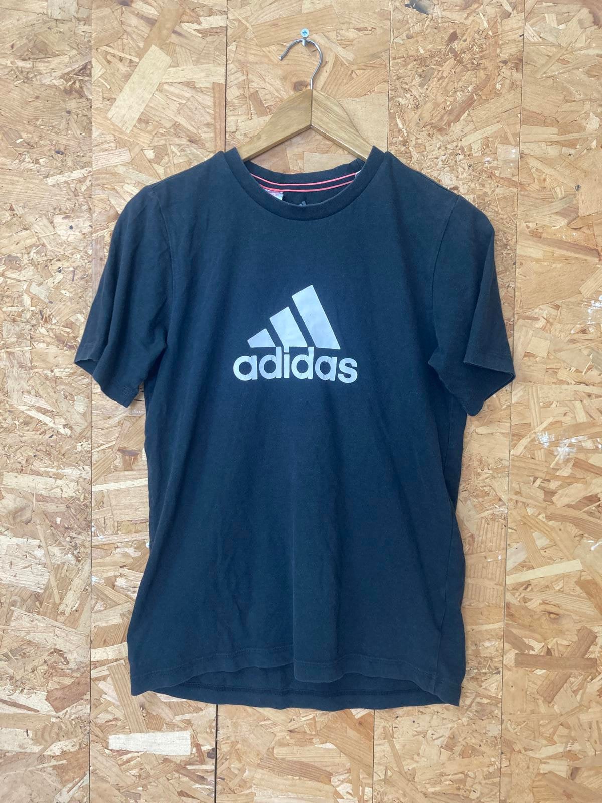 vintage Y2K black faded adidas Tshirt size small