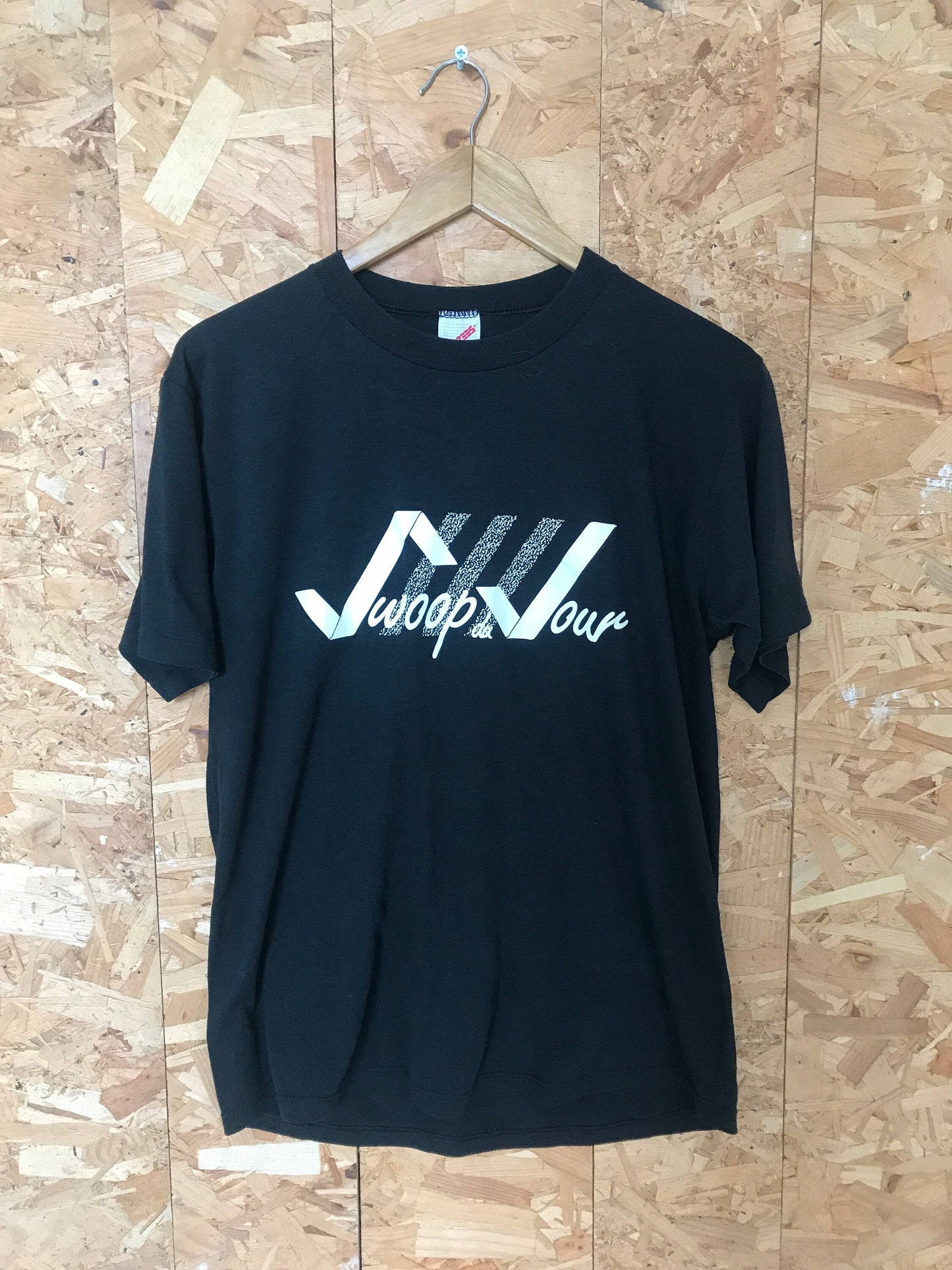 Vintage 90&#39;s Swoop da Jour black USA souvenir t-shirt size large