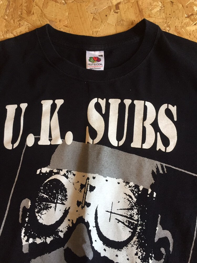 Vintage UK punk scene band uk subs on tour t-shirt with print on back size large