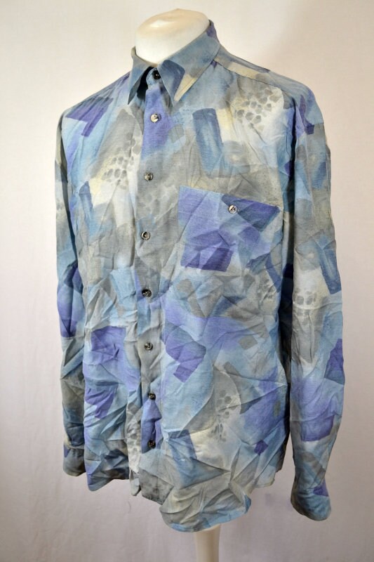 Vintage 90s blue pastel abstract pattern long sleeve grungy eccentric shirt size large