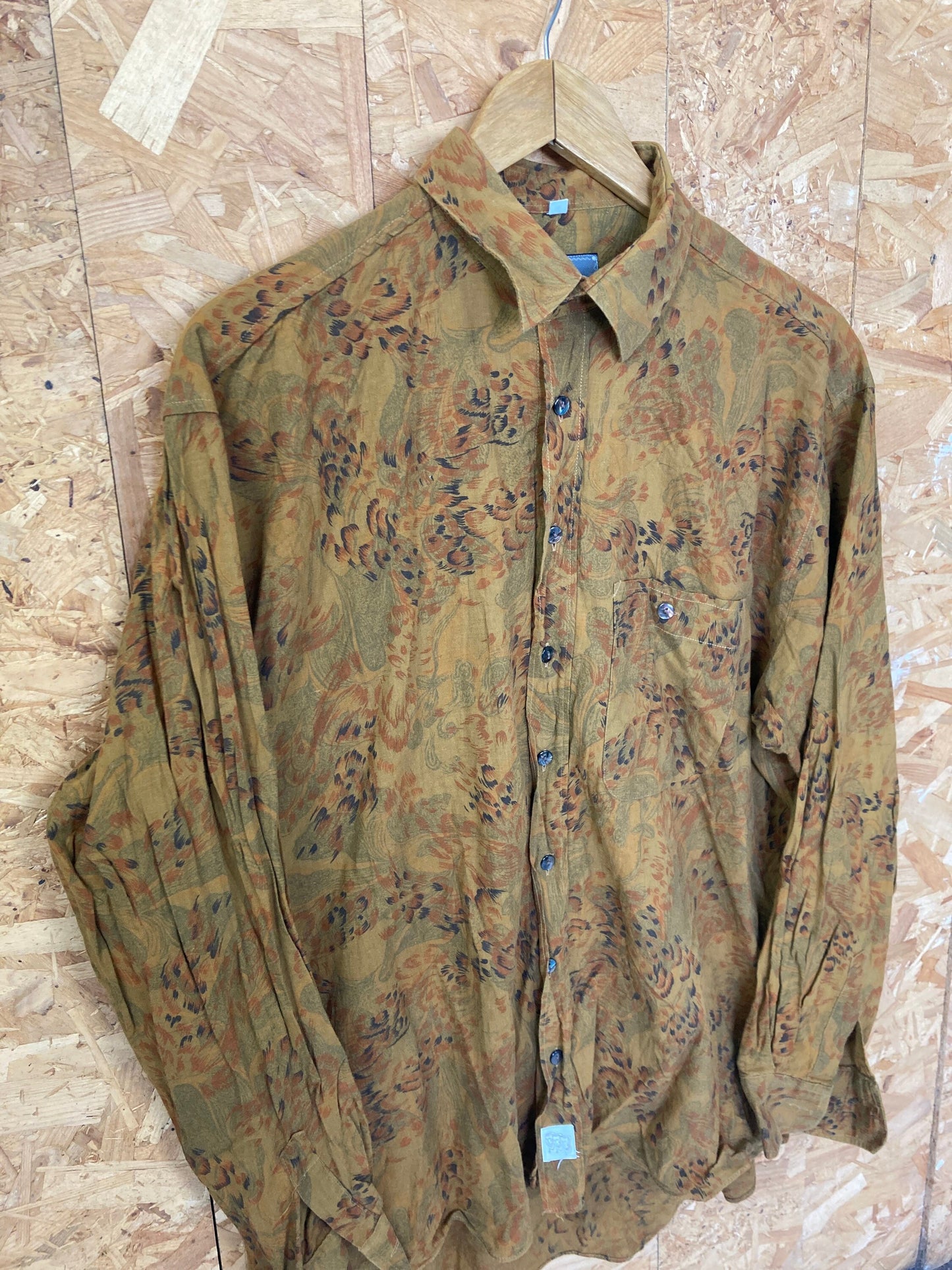 Vintage 90s ugly grungy abstract pattern chestnut brown oversized long sleeve viscose shirt size large