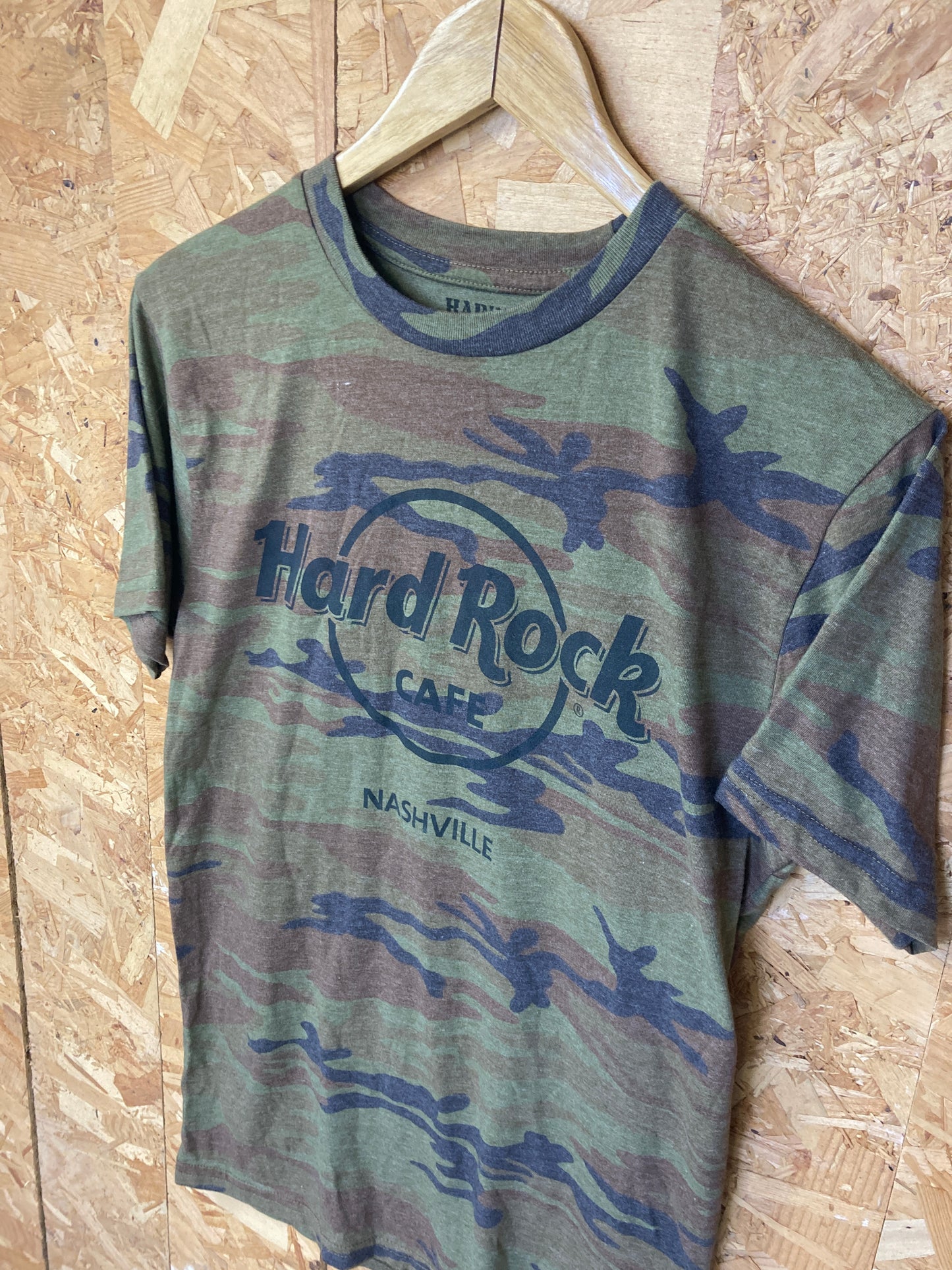 Vintage 90 Hard Rock Cafe Nashville camouflage green souvenir t-shirt size small